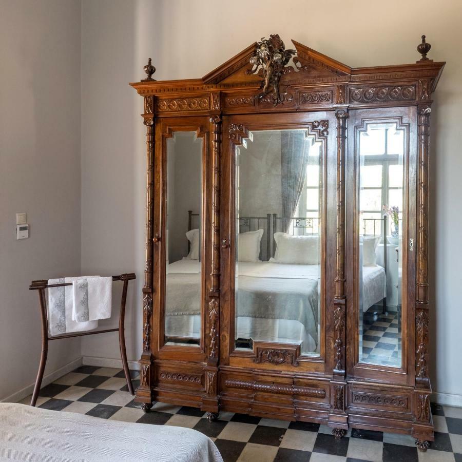 Dellagracia Mansion In Poseidonia Syros Villa Posidhonia  Bagian luar foto